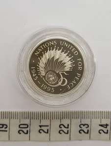 1945-1995 United Nation 50 Year Anniversary Silver 2 Pound Coin as per photo