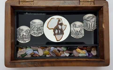 African Big 5 Carved Wooden Box with Gem Stones as per photo