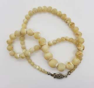 Ladies Necklace as per photo