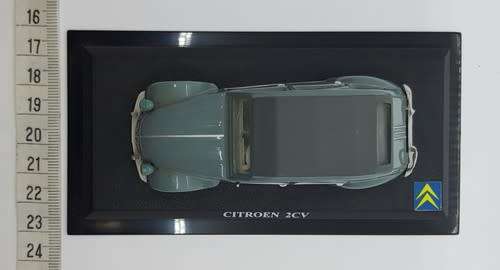 DelPrado 1966 Citroen 2CV, missing both mirrors PRICE REDUCED