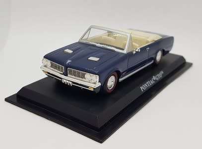 delPrado 1964 Pontiac GTO model car, missing 1 mirror as per photo