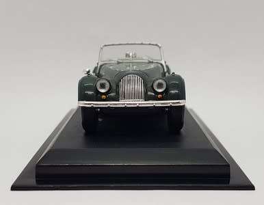 delPrado 1967 Morgan 4 Plus, missing 1 mirror as per photo