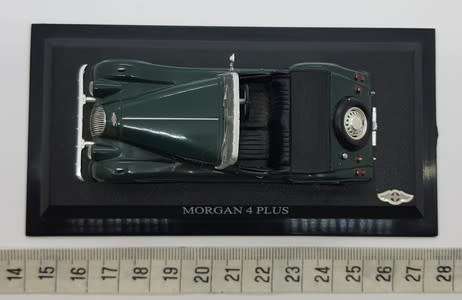 delPrado 1967 Morgan 4 Plus, missing 1 mirror as per photo