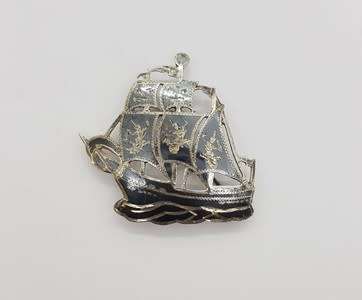 Vintage Sterling Silver Siam Ship Brooch weight 7g as per photo