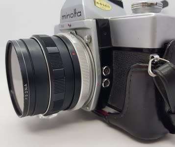 Minolta camera with 1:1.7 f lens as per photo