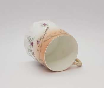 Small Limoges cup, height 5cm (with hairline crack) as per photo