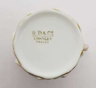 Small Limoges cup, height 5cm (with hairline crack) as per photo