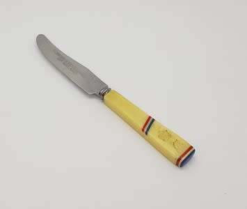 Faux ivory handle George 6 coronation butter knife, 12cm as per scan