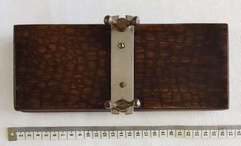 Wooden tie press -  as per photo