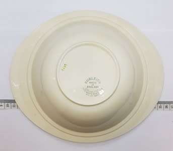Pair of Burleigh ( balmoral ) bowls with lids - as per photo