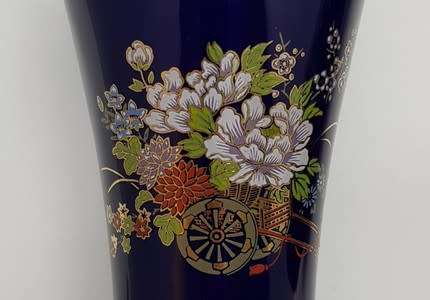 Pair of blue porcelain flower pots height - 16cm - as per photo