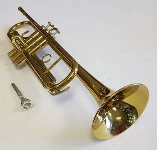 Sante-fe Trumpet in case - excellent condition - as per photo