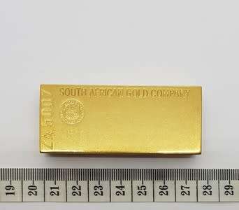 Electronic Ronson lighter shaped as a gold bar - as per photo