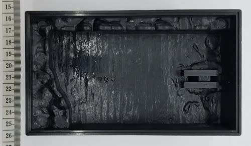 BMW Z8 - The World is not enough model car - case cracked - as per photo