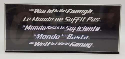BMW Z8 - The World is not enough model car - case cracked - as per photo
