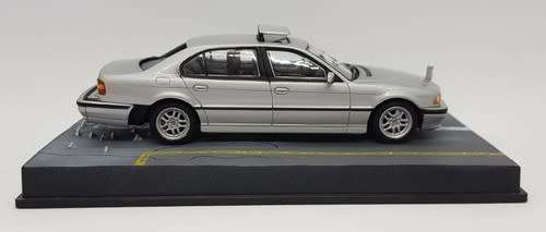 BMW 750iL - Tomorrow Never Dies model car - as per photo