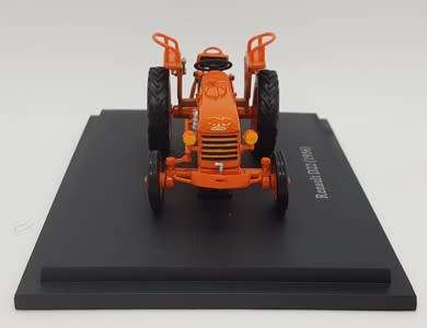 Renault D22 - 1956 Model tractor  - as per photo