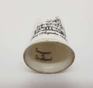 Lot of 3 thimbles - as per photo