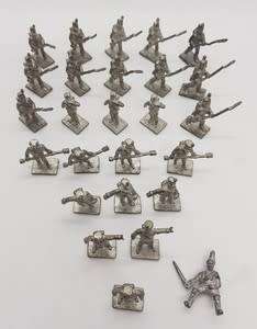 Lot of 26 lead soldiers, unpainted - as per photo