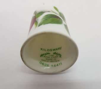 Kildsware flower pattern thimble - as per photo