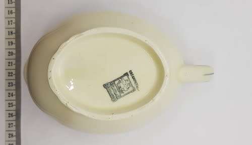 Grindley Creampetal gravy boat - as per photo
