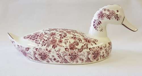Oude Molen Delft Red Porcelain Duck Ornament as per photo
