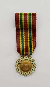 Saudi Arabia Gulf War / Desert Storm Combat bravery miniature medal - as per scan
