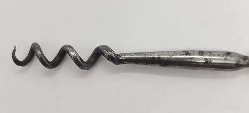 Handbag corkscrew with Mother of Pearl handle - handle chipped - as per photo