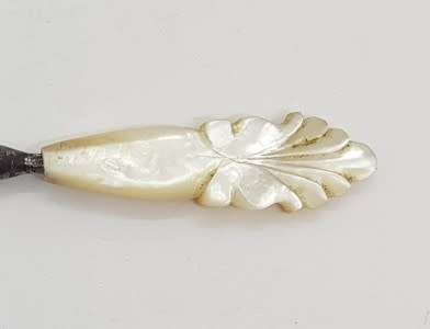 Handbag corkscrew with Mother of Pearl handle - handle chipped - as per photo