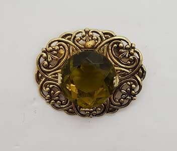 Vintage Costume Jewellery Brooch as per photo