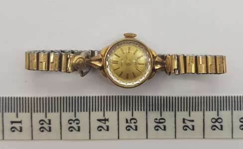Invicta wind up ladies watch - not working - as per photo