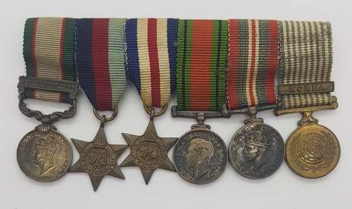 Set of WWII miniature medals - as per photo