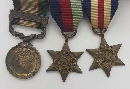 Set of WWII miniature medals - as per photo