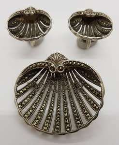 Beautiful vintage Sterling Silver marcasite brooch and screw on earring set - as per photo