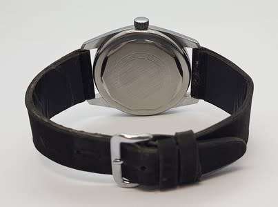 Heritage mens wind up watch - working - as per photo