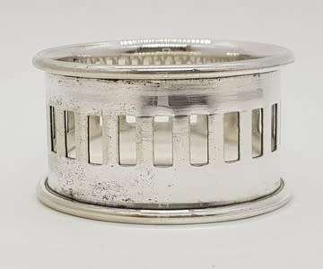 EPNS serviette ring - as per photo