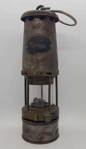 Victor Kent - Wolf safety mining lamp - as per photo