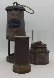 Victor Kent - Wolf safety mining lamp - as per photo