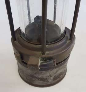 Victor Kent - Wolf safety mining lamp - as per photo