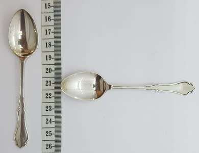 Set of 6 Hallmark Silver spoons in box weight 52,7g - as per photo