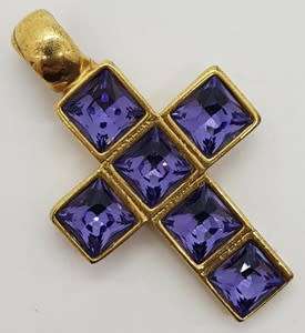Costume jewellery Cross with purple stones - as per photo