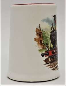 Miniature beer mug with locomotive picture height 4.5cm - as per photo
