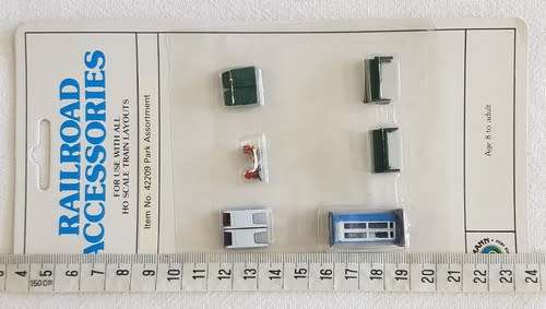 Bachmann Railroad Accessories park assortment HO Scale sealed packaging as per photo