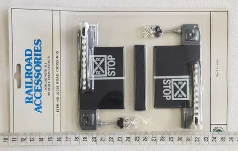 Bachmann Railroad Accessories, road crossings in packaging as per photo