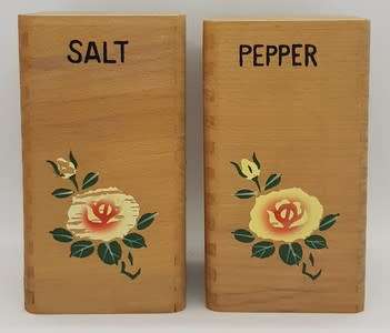 Set of wood salt and pepper shakers - as per photo
