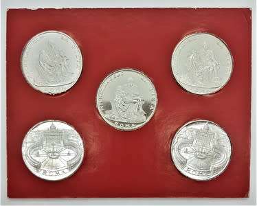 Souvenir Vaticano - Roma 2004 - 5 PC Coin Set in Plastic Folder - 5 POPES - as per photo