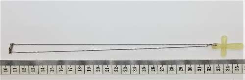 Cross pendant with sterling silver chain 3.7 g - 25.5 cm - as per photo