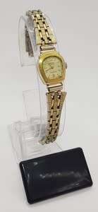 Vintage Bentley manual wind-up ladies watch - as per photo