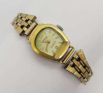 Vintage Bentley manual wind-up ladies watch - as per photo