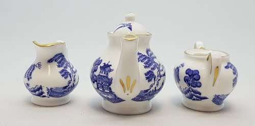 Coalport miniature teaset - as per photo
